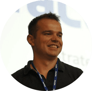 ¿Qué es un blog? 13 expertos te desvelan cómo aprovechar su potencial 4 Qué es un blog según Roberto Gamboa